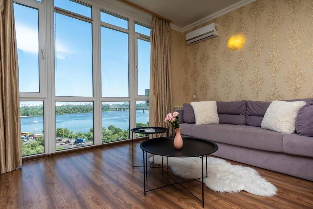 Apartments With Crazy Panoramic View Of The Dniepr Kiev Exteriör bild