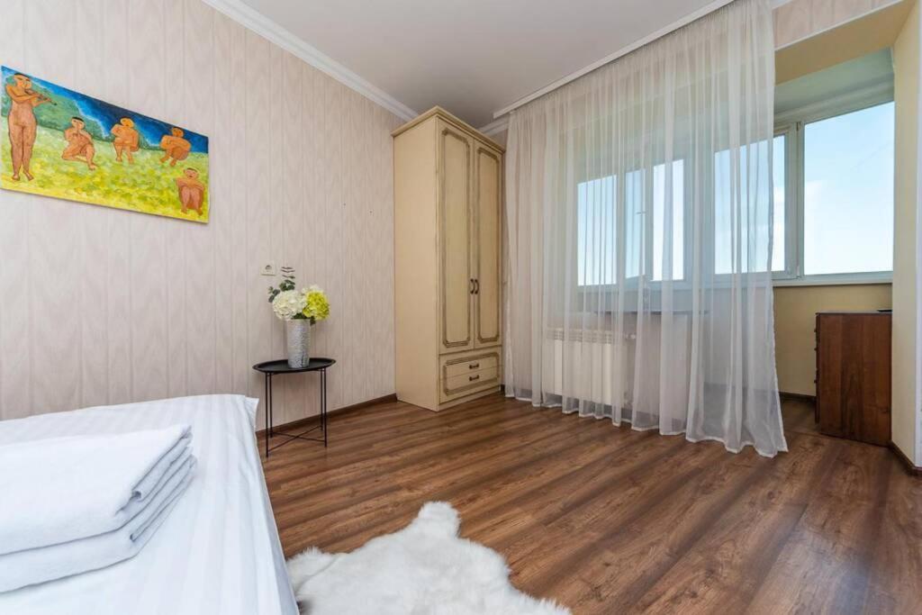 Apartments With Crazy Panoramic View Of The Dniepr Kiev Exteriör bild