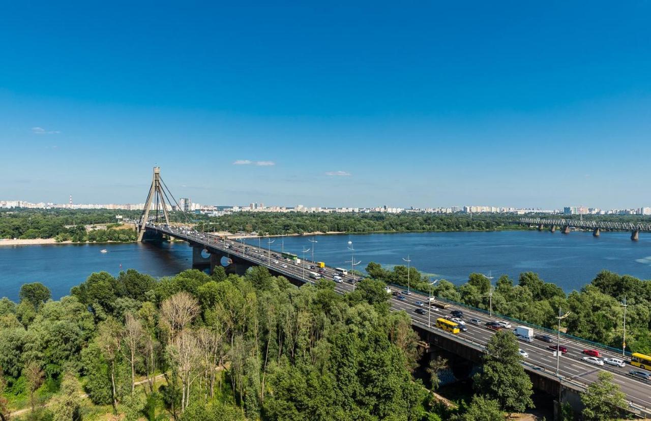 Apartments With Crazy Panoramic View Of The Dniepr Kiev Exteriör bild